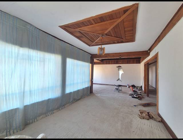 21,410M² FARM FOR SALE IN ROSASHOF